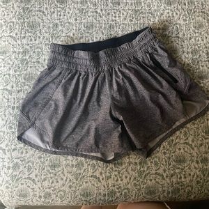 Lululemon track that mid rise 3in grey